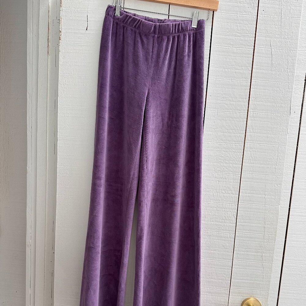 Suzie Kondi Zephyra Flared Pants in Velour Fig